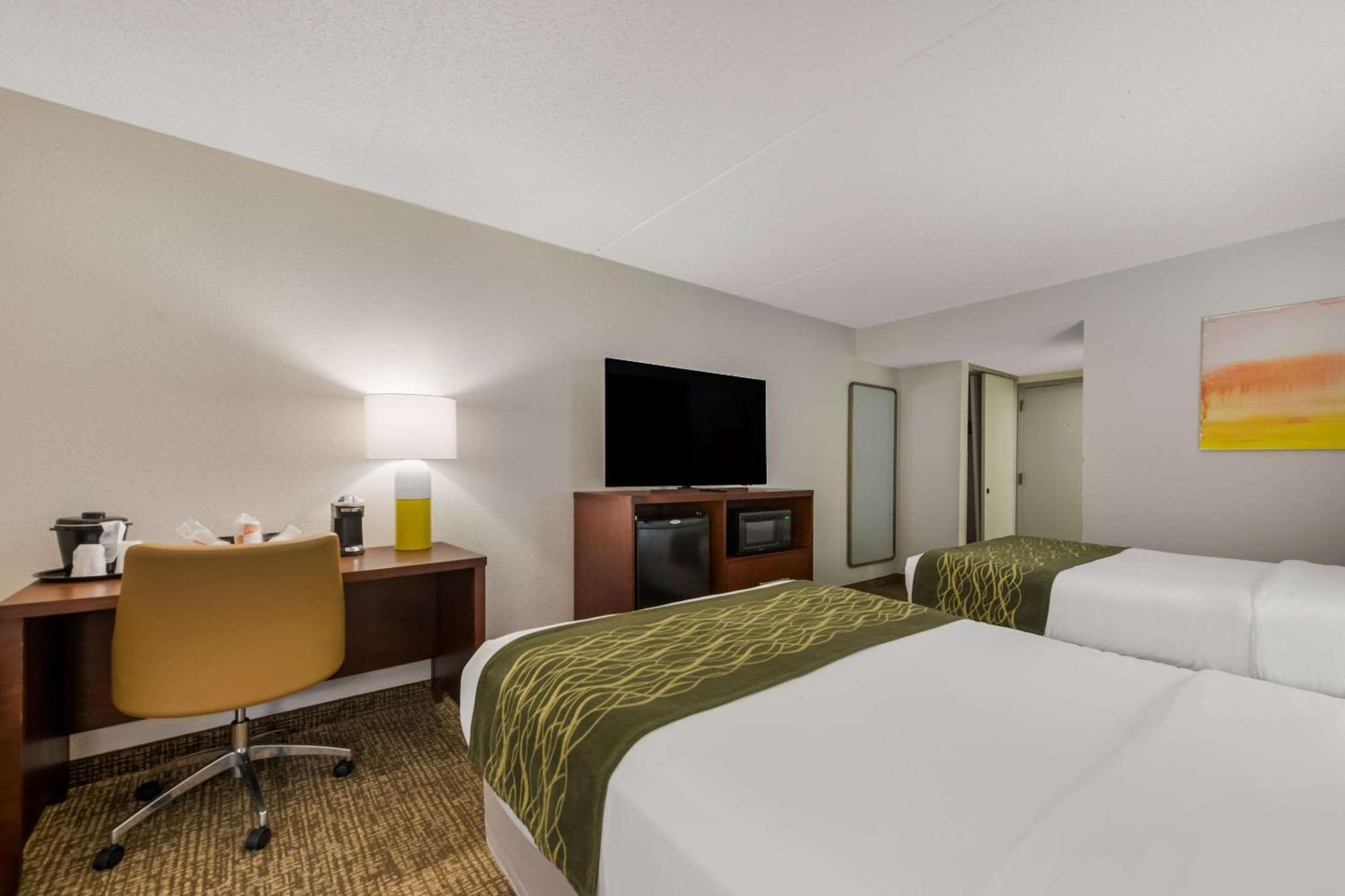 Comfort Inn Newport News - Hampton I-64 Exteriör bild