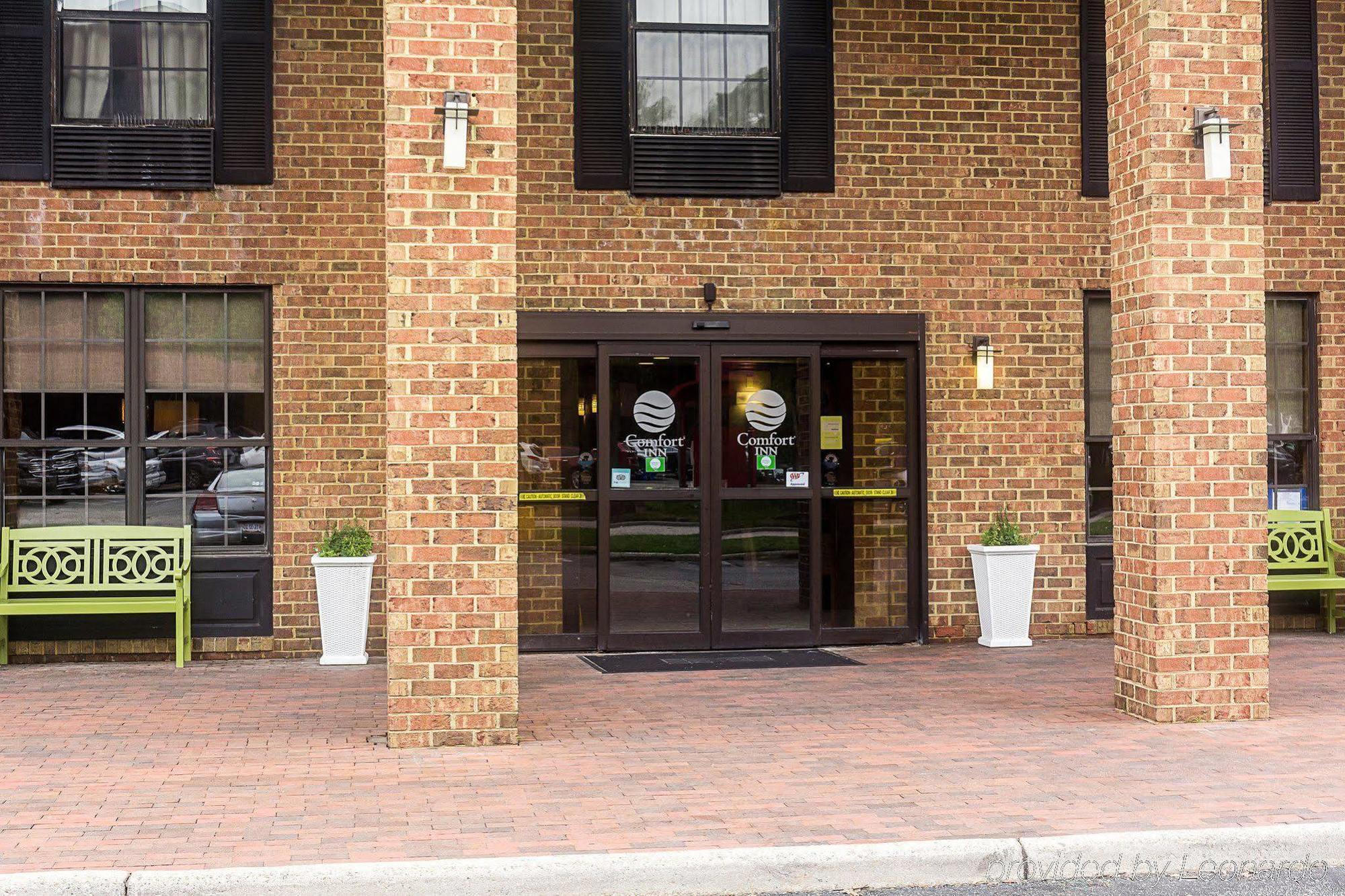 Comfort Inn Newport News - Hampton I-64 Exteriör bild